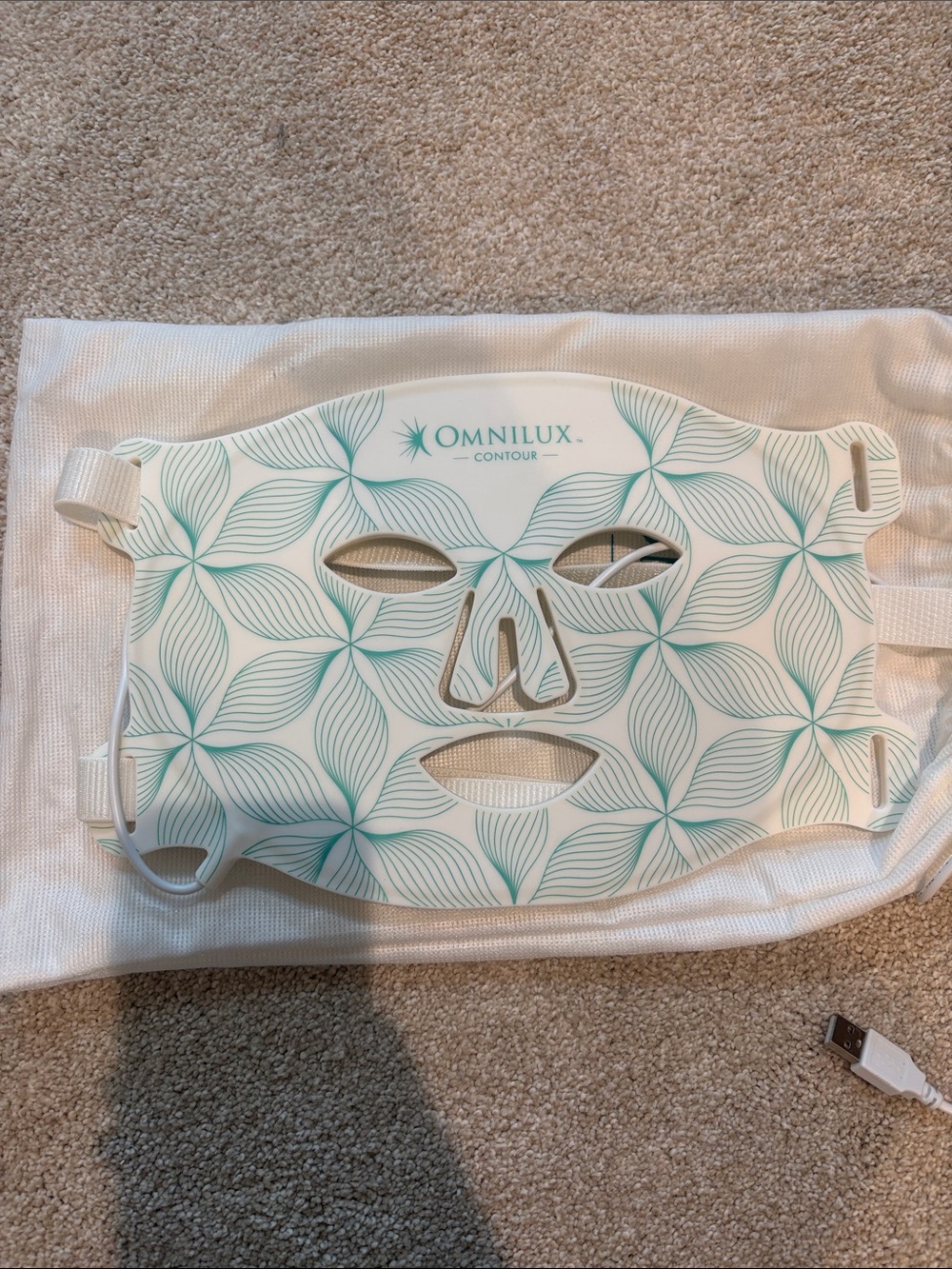 Omnilux Contour red light Face Mask device